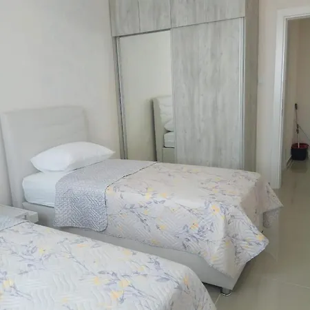 Caesar Standart 1+1 Apartment Agios Georgios (Famagusta)